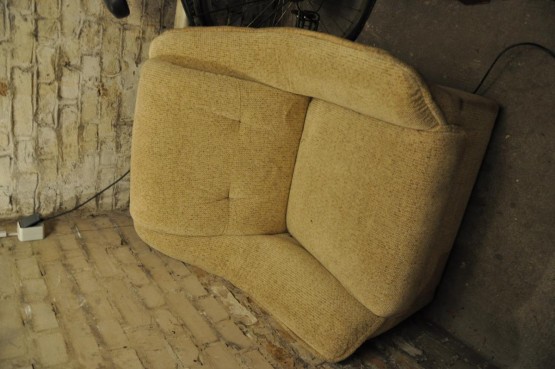 Sessel beige Stoff Berlin Insbrucker Platz zu verschenken ...