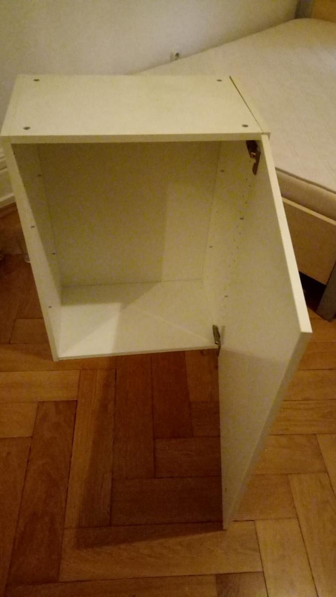 Küchenschranken / Kitchen Cabinets zu verschenken in Frankfurt am Main