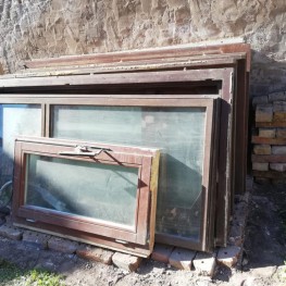 Holzfenster mit Oberlicht 