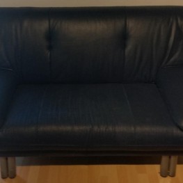 Couch, Sofa Dunkel Blau zu verschenken 1