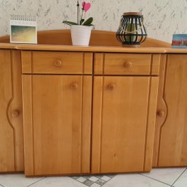 Sideboard Erle massiv zu verschenken 1