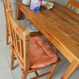 Tisch und 4 Stühle Dänisches Bettenlager 1