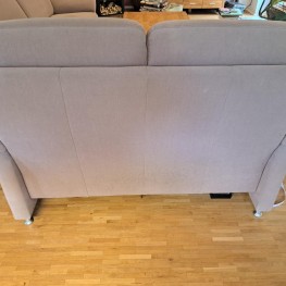 Sofa Zweisitzer 1