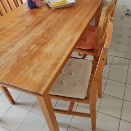 Tisch und 4 Stühle Dänisches Bettenlager 2
